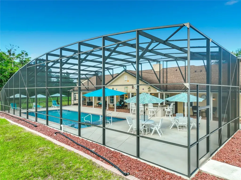 2300 Pine Meadows Place Chuluota FL 32766