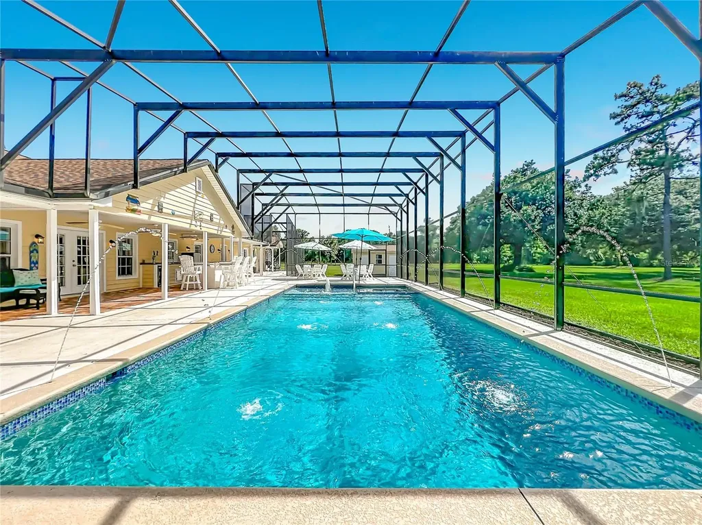 2300 Pine Meadows Place Chuluota FL 32766