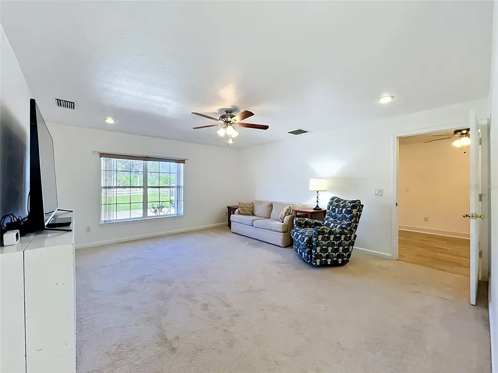 2300 Pine Meadows Place Chuluota FL 32766