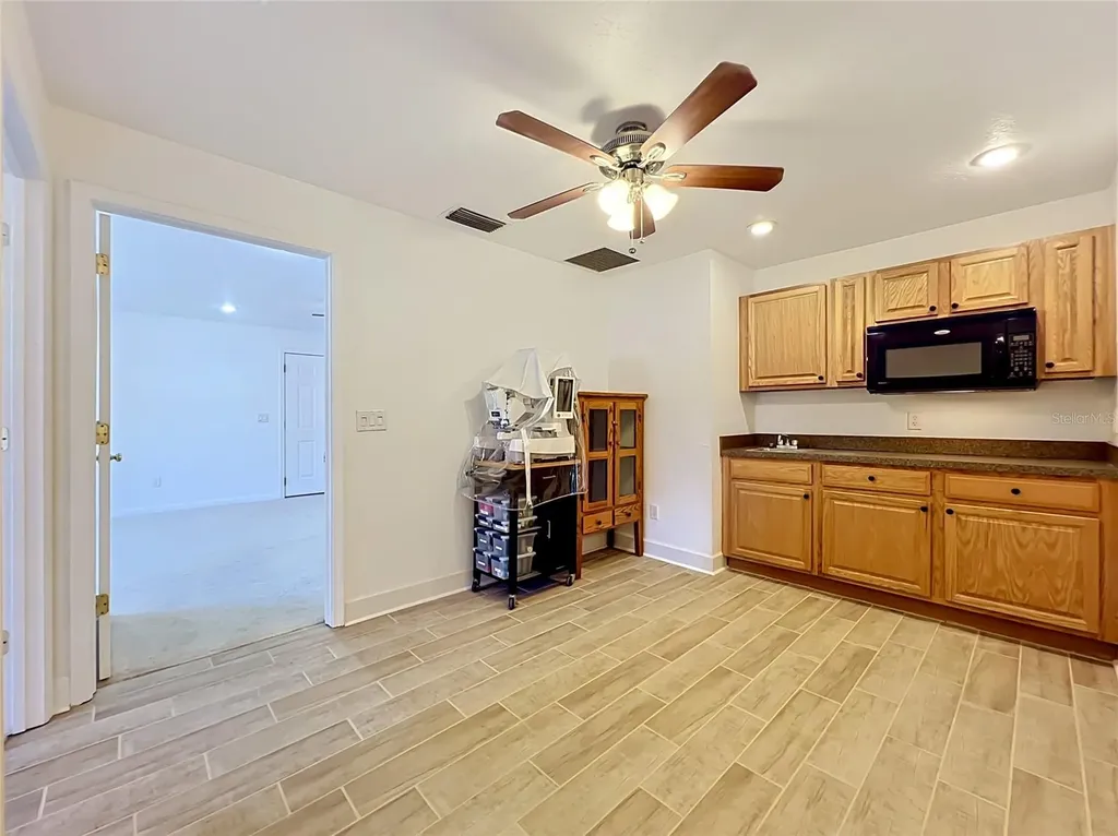 2300 Pine Meadows Place Chuluota FL 32766