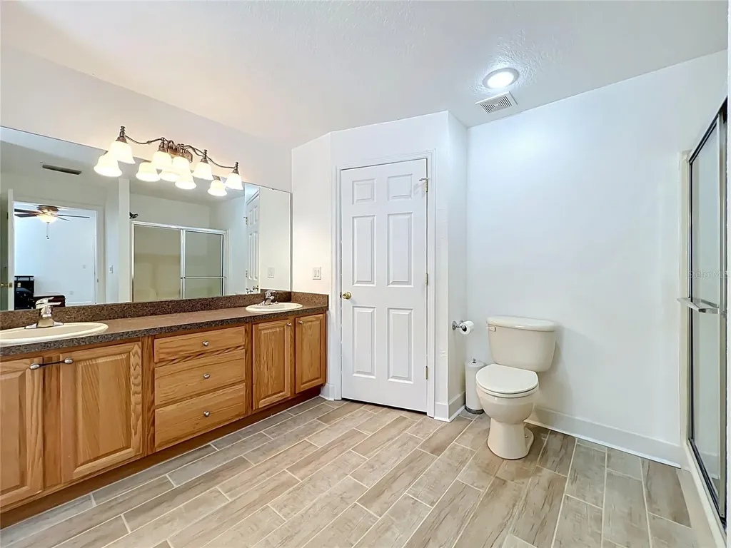 2300 Pine Meadows Place Chuluota FL 32766