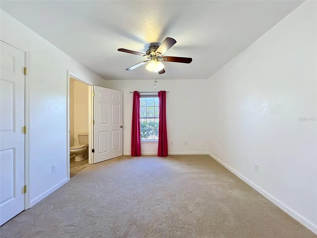2300 Pine Meadows Place Chuluota FL 32766