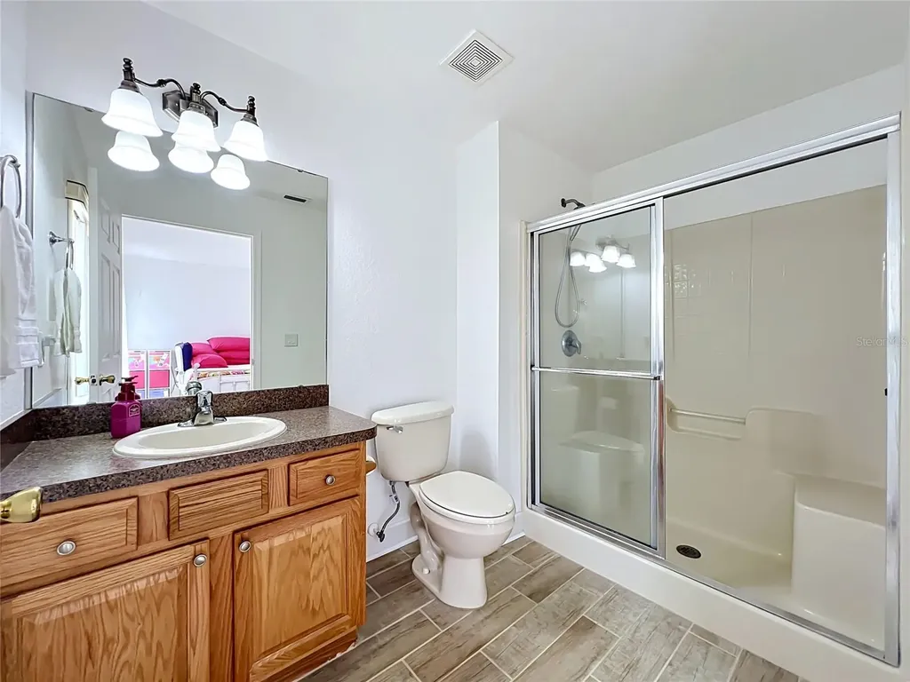 2300 Pine Meadows Place Chuluota FL 32766