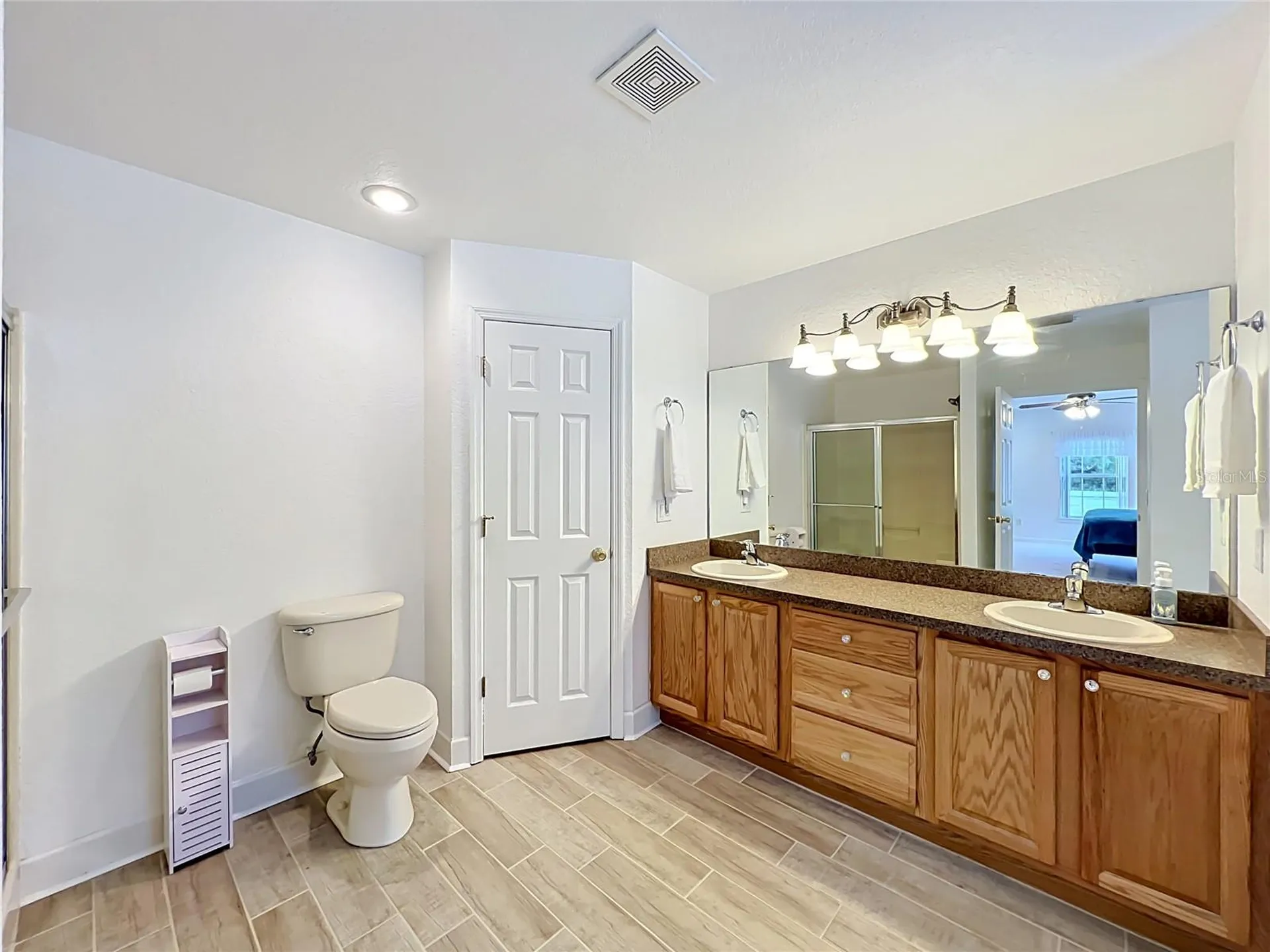 2300 Pine Meadows Place Chuluota FL 32766
