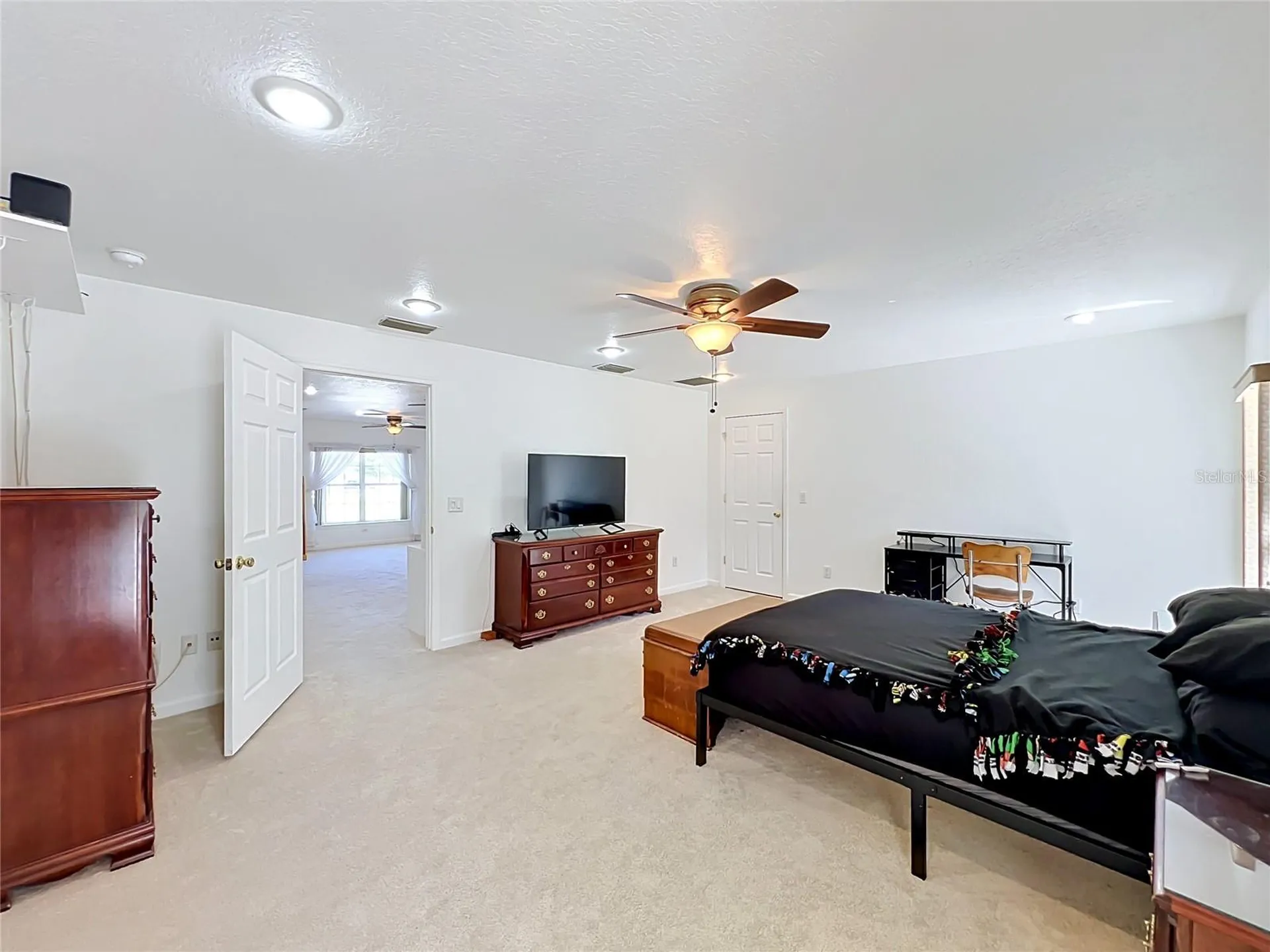 2300 Pine Meadows Place Chuluota FL 32766