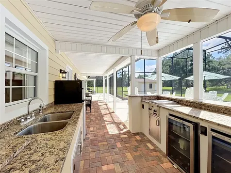 2300 Pine Meadows Place Chuluota FL 32766