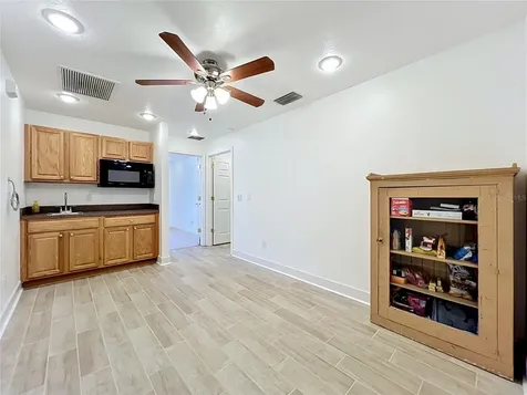2300 Pine Meadows Place Chuluota FL 32766