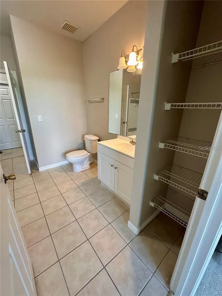 3280 Soho Street Orlando FL 32835