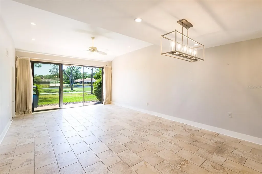 5332 Huntingwood Court Sarasota FL 34235