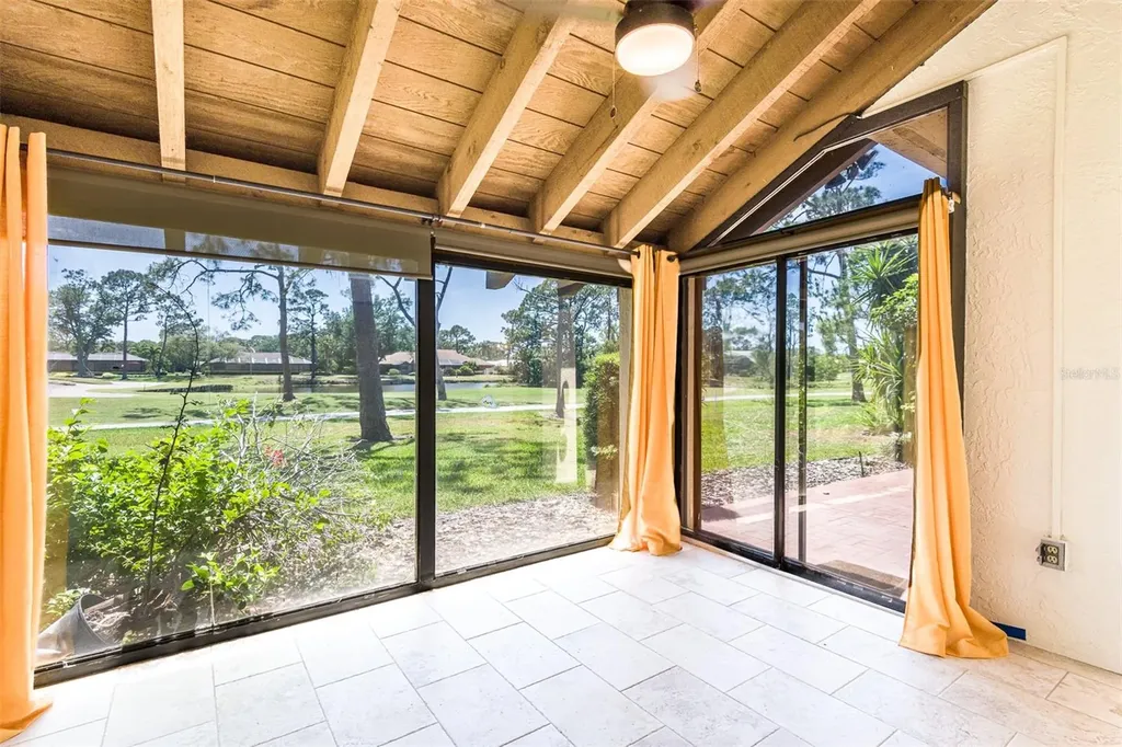5332 Huntingwood Court Sarasota FL 34235