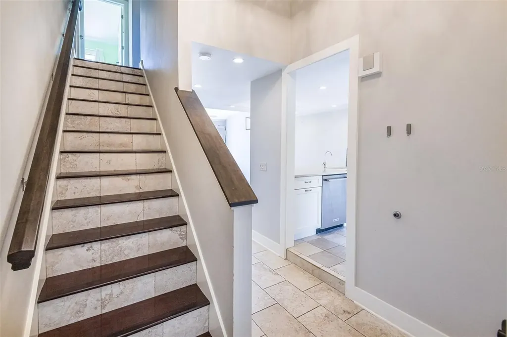 5332 Huntingwood Court Sarasota FL 34235
