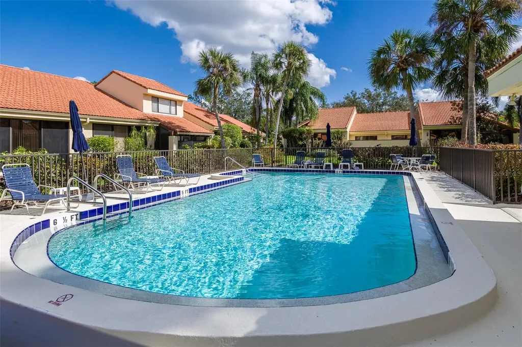 5332 Huntingwood Court Sarasota FL 34235