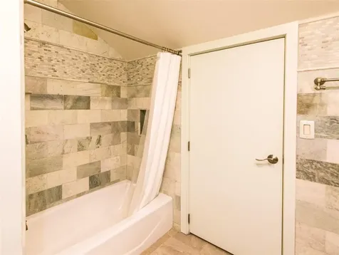 5332 Huntingwood Court Sarasota FL 34235