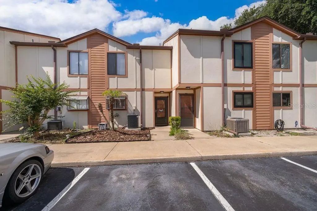 129 White Fawn Drive Daytona Beach FL 32114