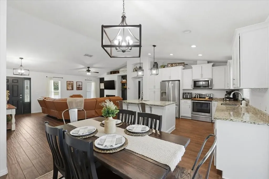 7125 Honeysuckle Drive Lakeland FL 33813