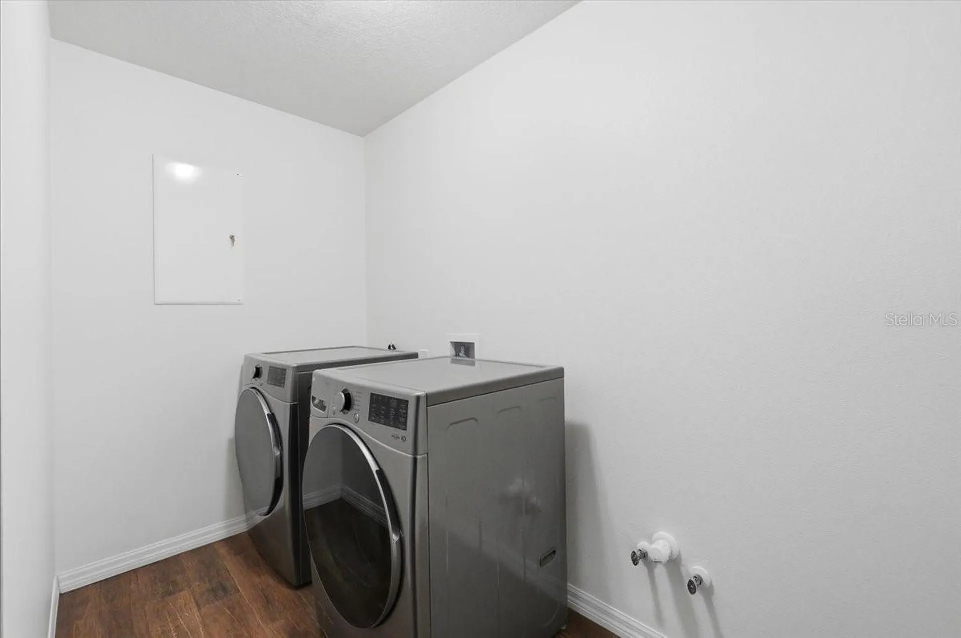 7125 Honeysuckle Drive Lakeland FL 33813