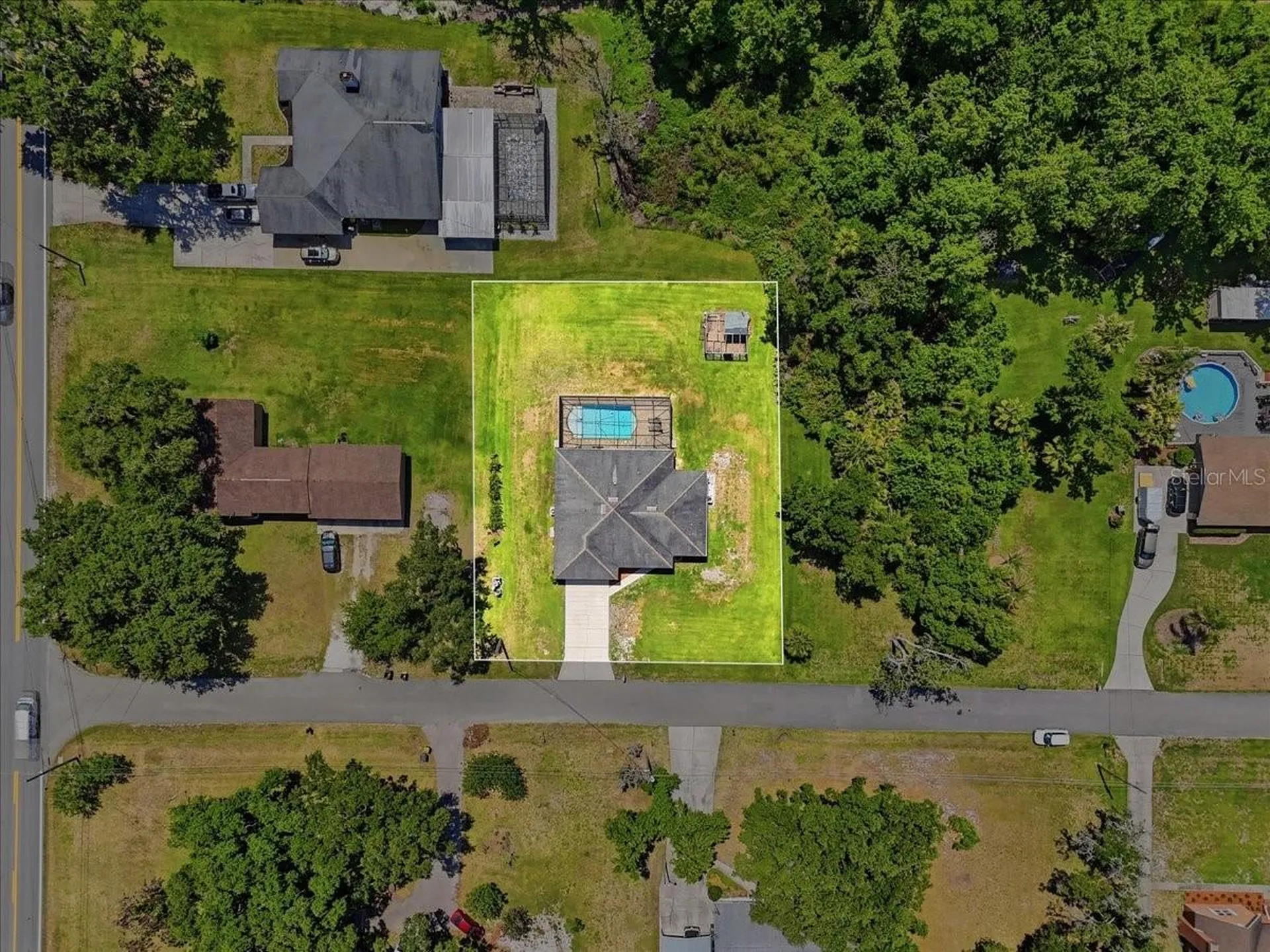 7125 Honeysuckle Drive Lakeland FL 33813
