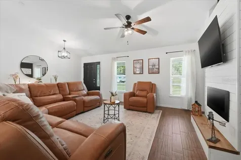 7125 Honeysuckle Drive Lakeland FL 33813