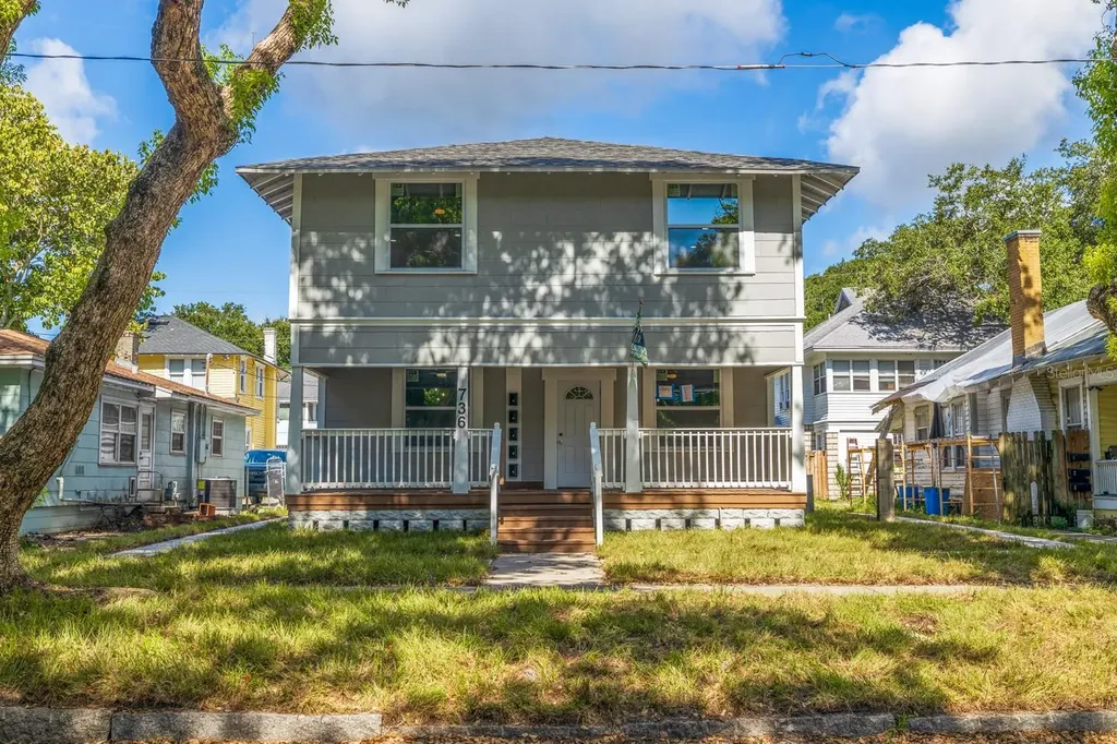 736 Jackson Street N St Petersburg FL 33705