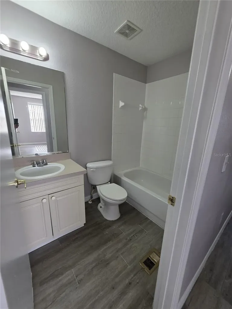 406 Washington Palm Loop Davenport FL 33897