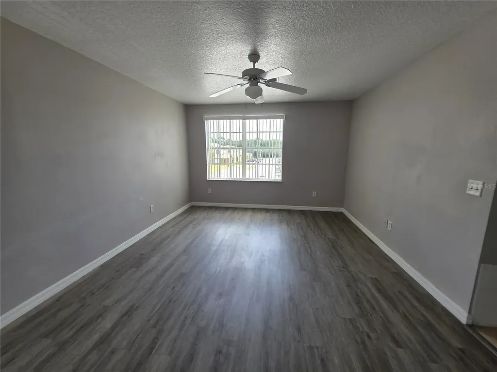 406 Washington Palm Loop Davenport FL 33897
