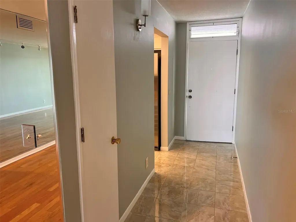 1868 Shore Drive S South Pasadena FL 33707