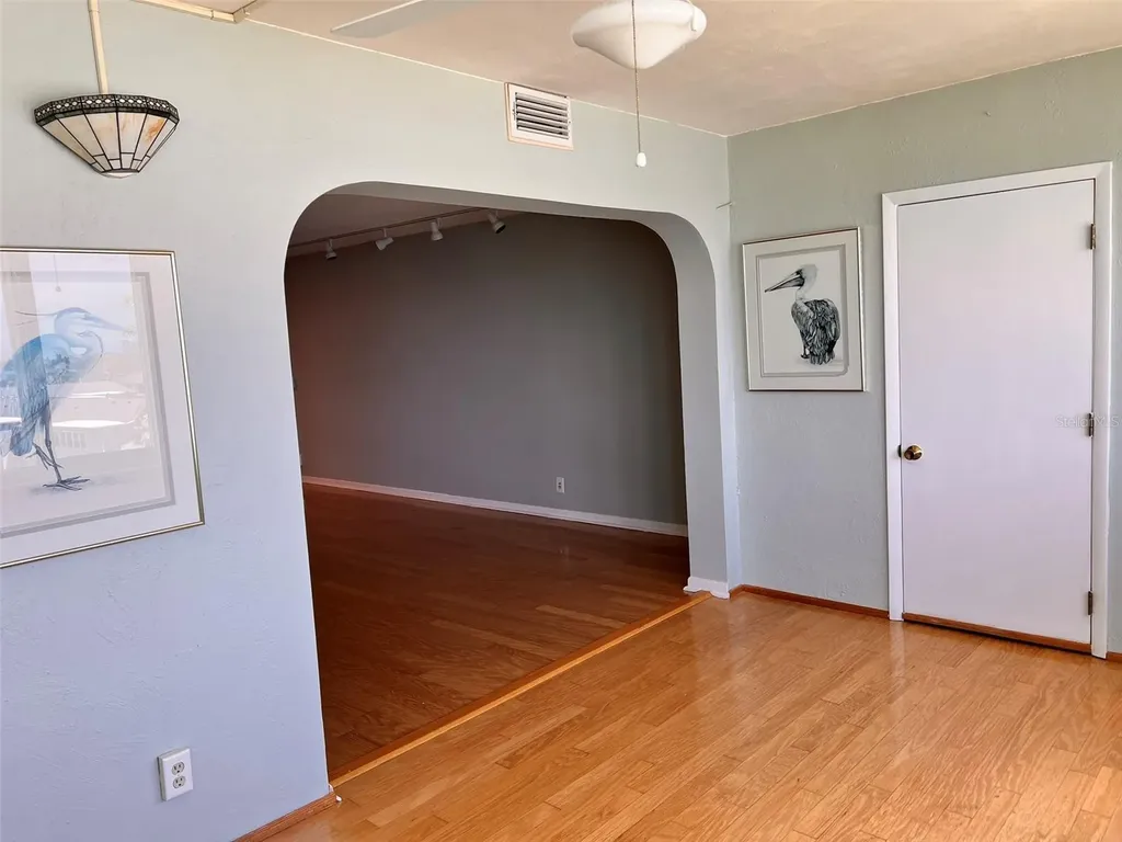 1868 Shore Drive S South Pasadena FL 33707