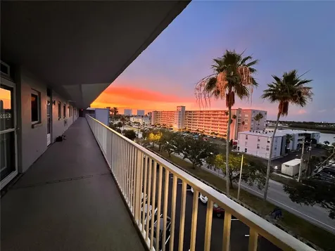 1868 Shore Drive S South Pasadena FL 33707