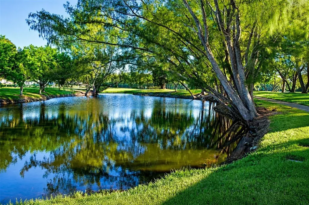 4809 Independence Drive Bradenton FL 34210