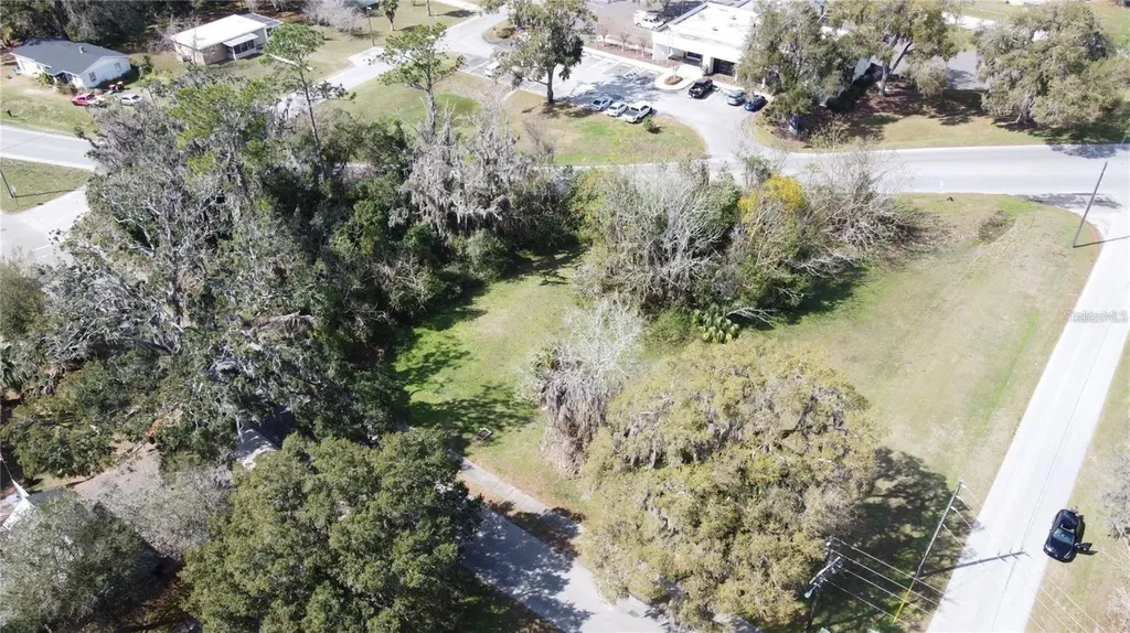 5810 SE Abshier Boulevard Belleview FL 34420
