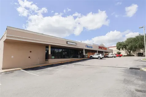 5810 SE Abshier Boulevard Belleview FL 34420