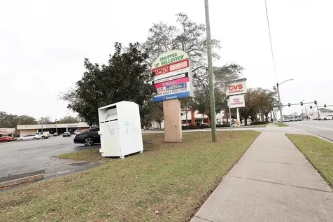 5810 SE Abshier Boulevard Belleview FL 34420