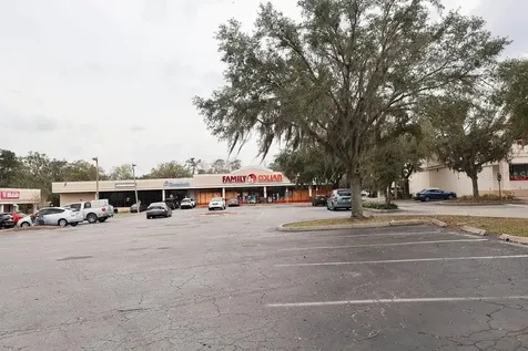5810 SE Abshier Boulevard Belleview FL 34420