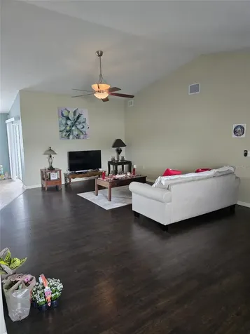 2956 Coach Lamp Road Mulberry FL 33860