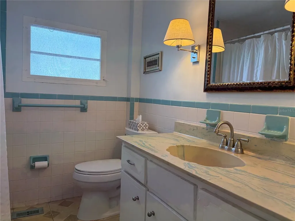 1451 Burning Tree Street Sarasota FL 34234