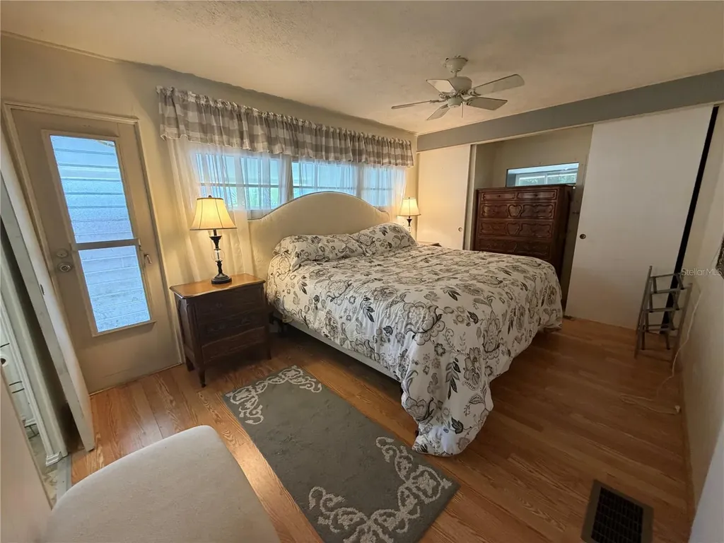 1451 Burning Tree Street Sarasota FL 34234