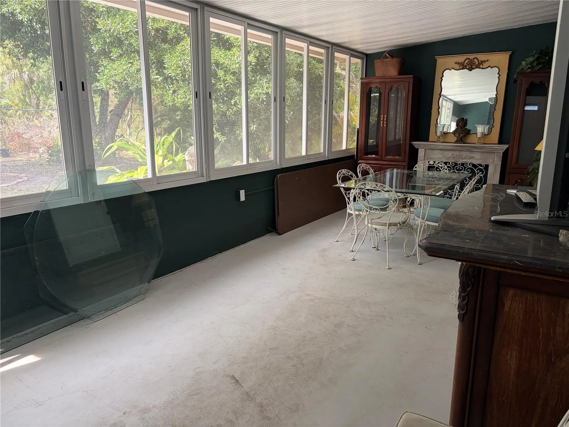 1451 Burning Tree Street Sarasota FL 34234