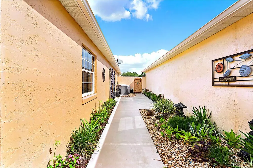 1120 Bernardo Boulevard The Villages FL 32159