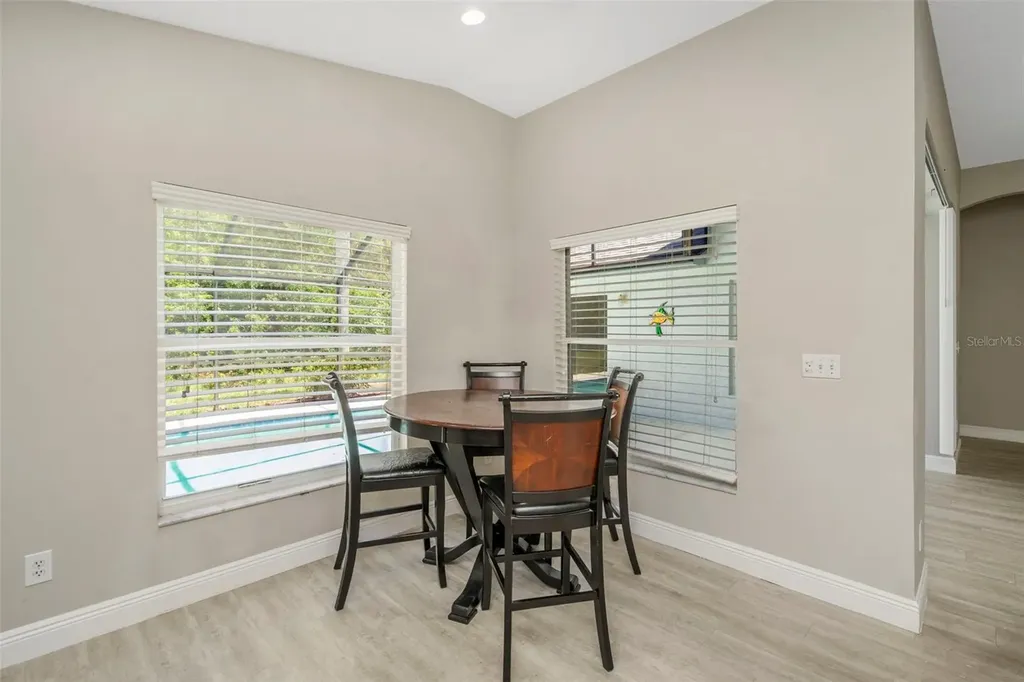 368 Tavernier Circle Oldsmar FL 34677