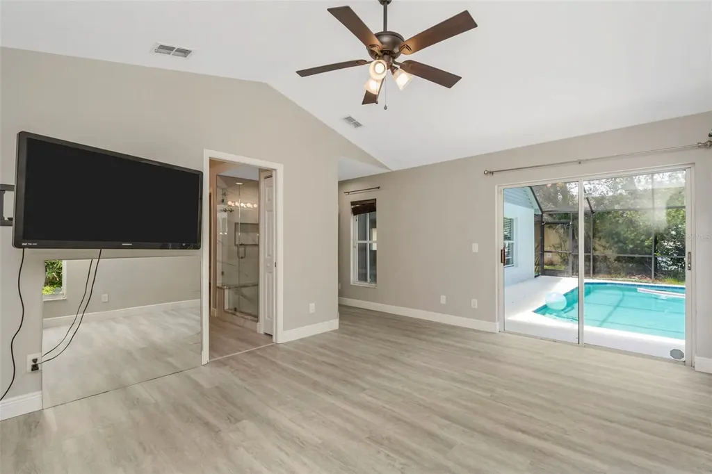 368 Tavernier Circle Oldsmar FL 34677