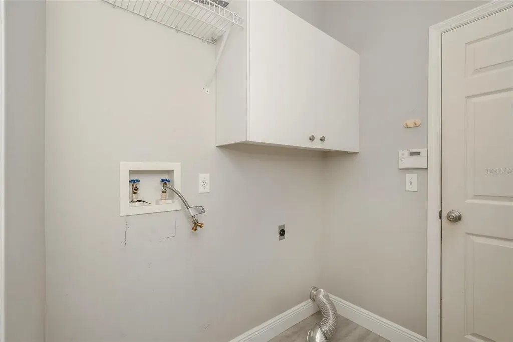 368 Tavernier Circle Oldsmar FL 34677