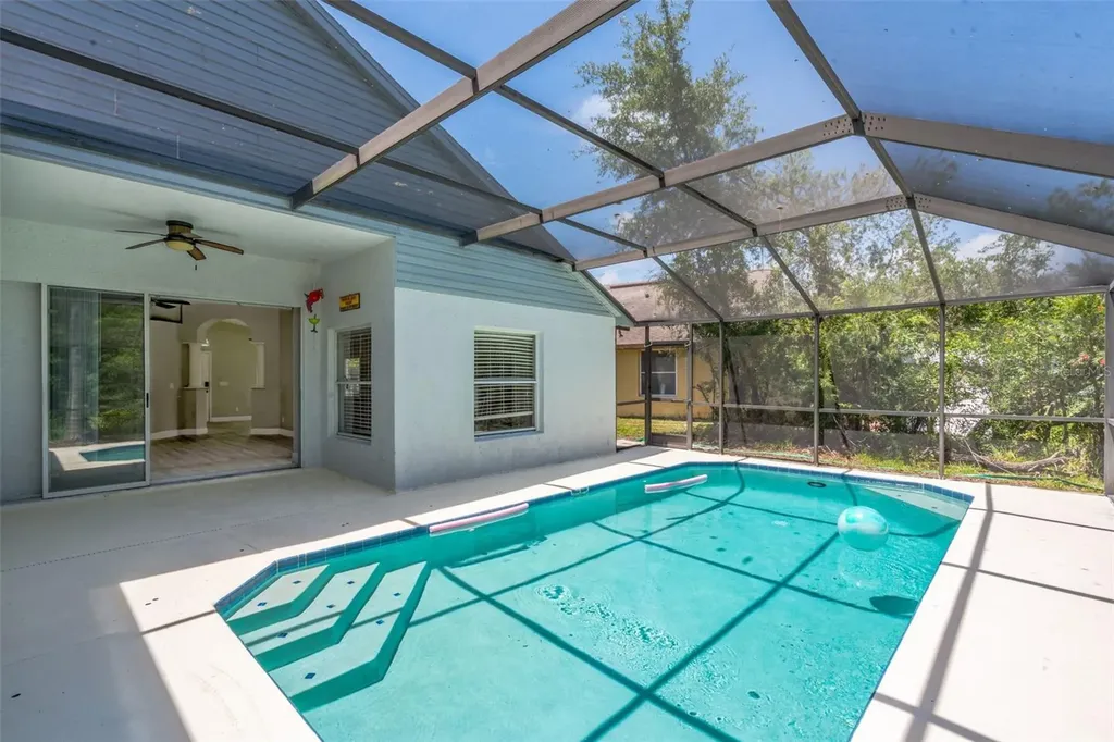 368 Tavernier Circle Oldsmar FL 34677