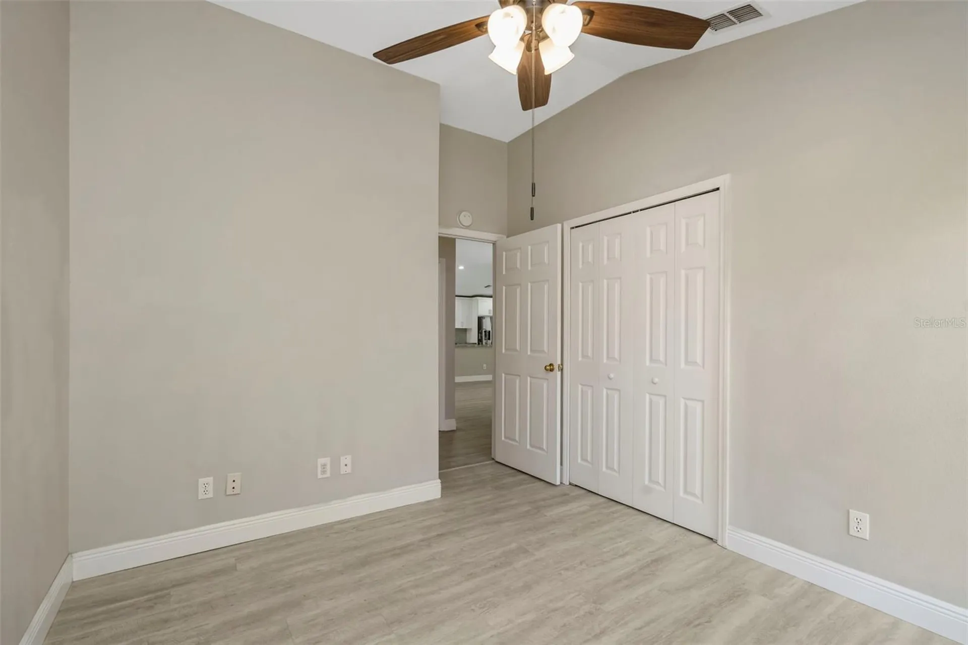 368 Tavernier Circle Oldsmar FL 34677
