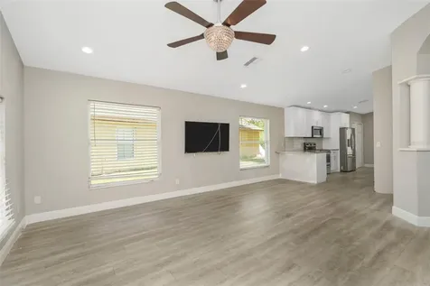 368 Tavernier Circle Oldsmar FL 34677