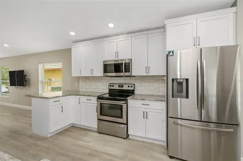 368 Tavernier Circle Oldsmar FL 34677