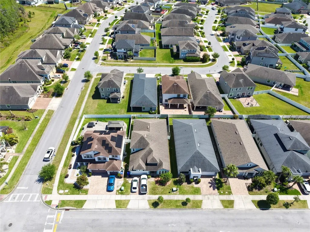 2916 Chantilly Avenue Kissimmee FL 34741