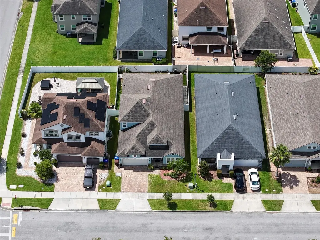 2916 Chantilly Avenue Kissimmee FL 34741