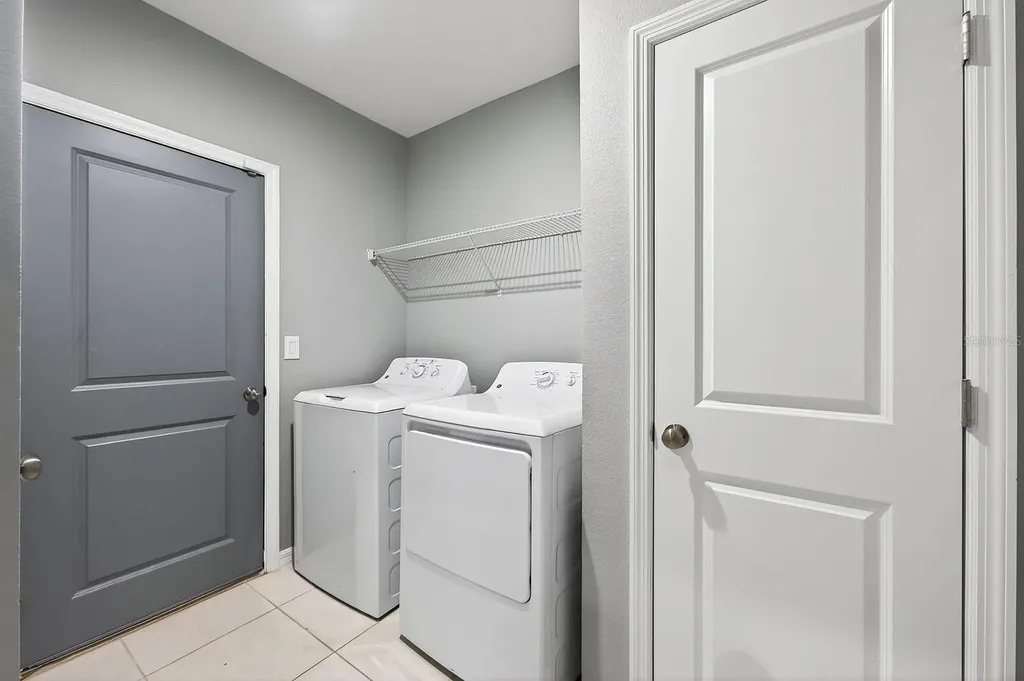 596 Meadow Bend Drive Davenport FL 33837