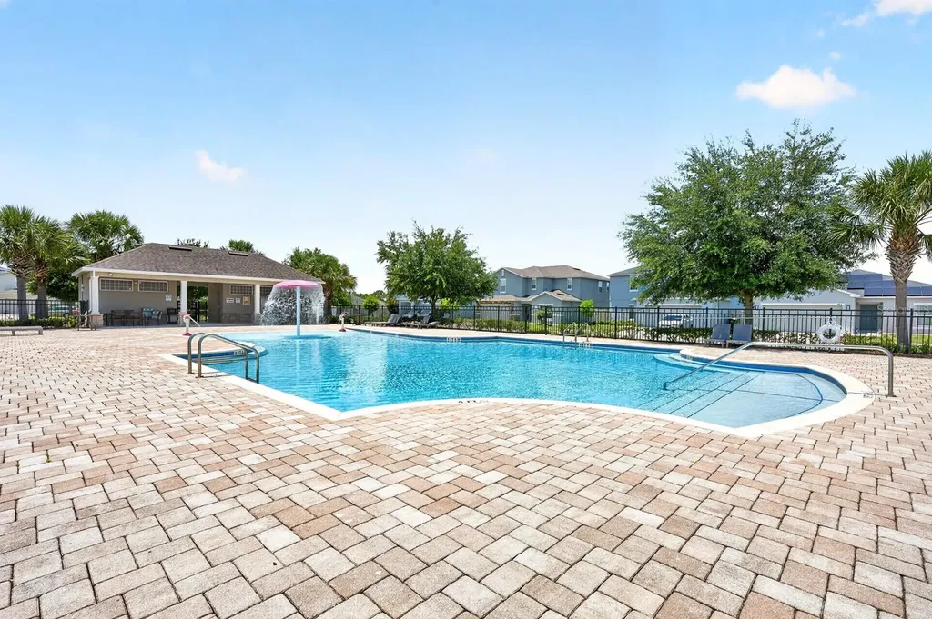 596 Meadow Bend Drive Davenport FL 33837