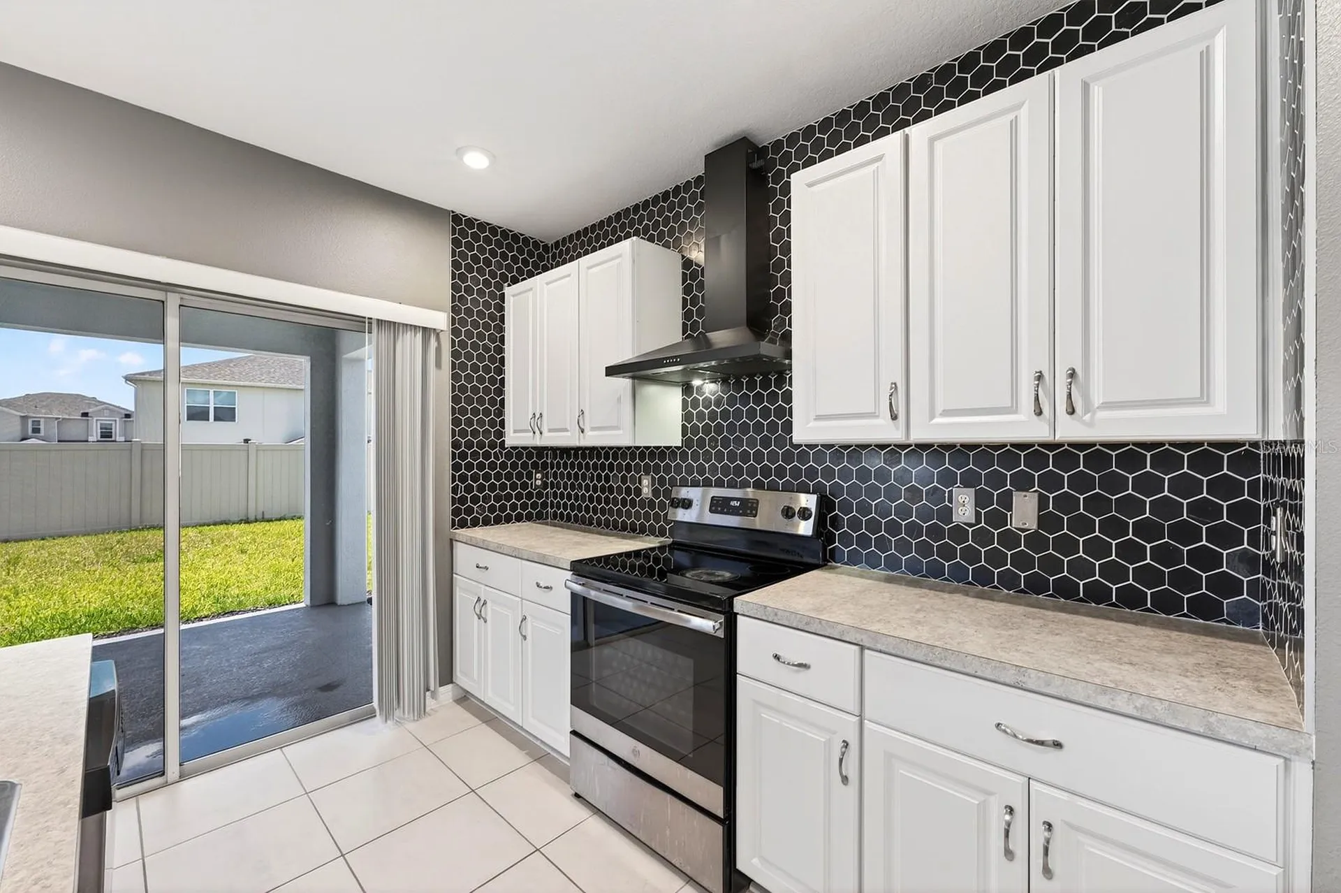 596 Meadow Bend Drive Davenport FL 33837